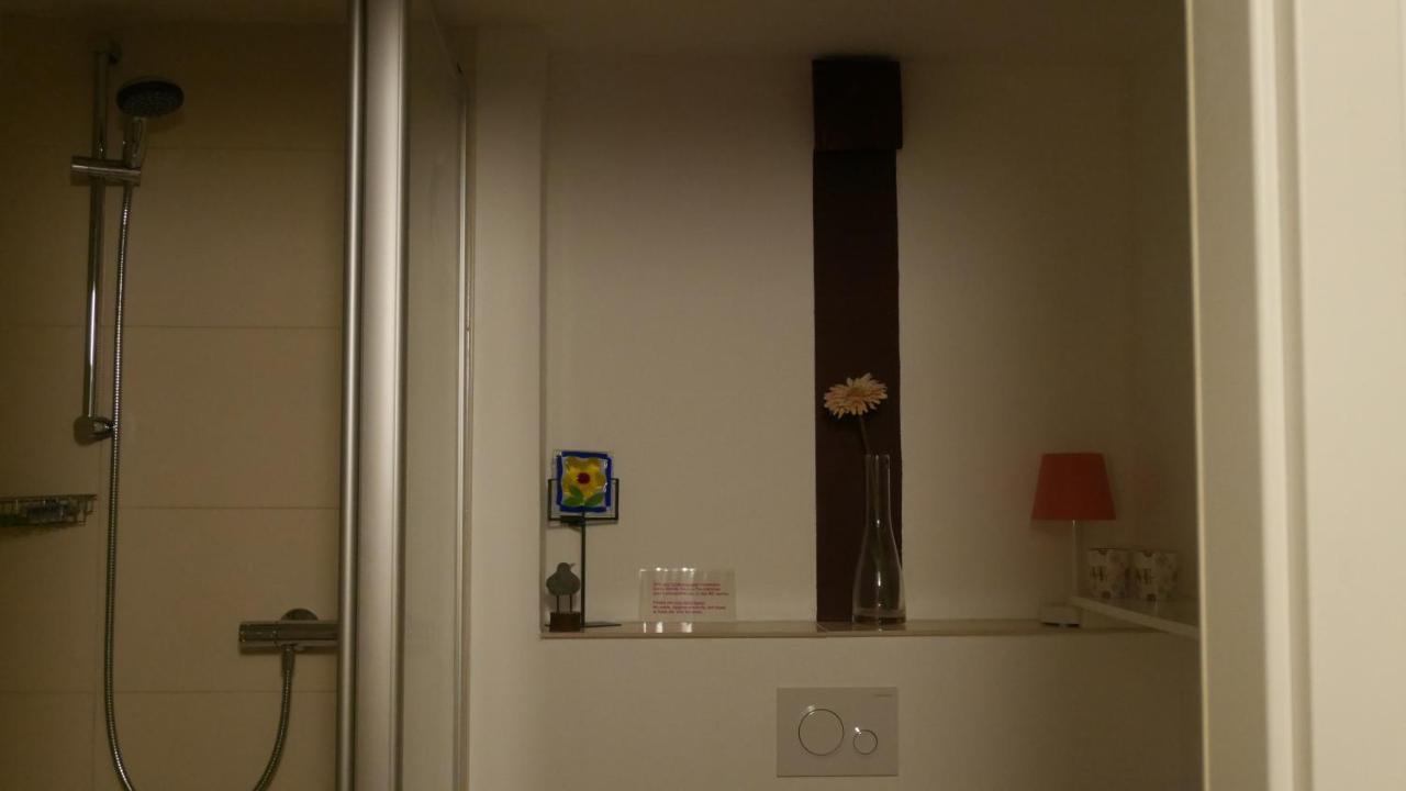 Ruhiges Apartment Nuernberg Sued Ost - Naehe Messe - Mit Wallbox Kültér fotó